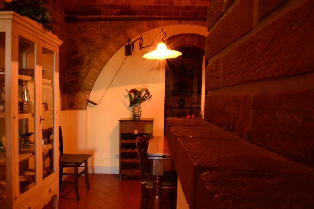 Casa Amedeo Appartement Chianni Buitenkant foto