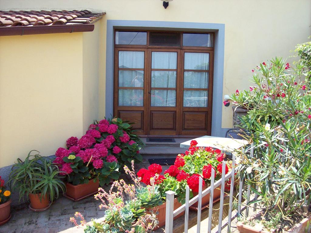 Casa Amedeo Appartement Chianni Kamer foto
